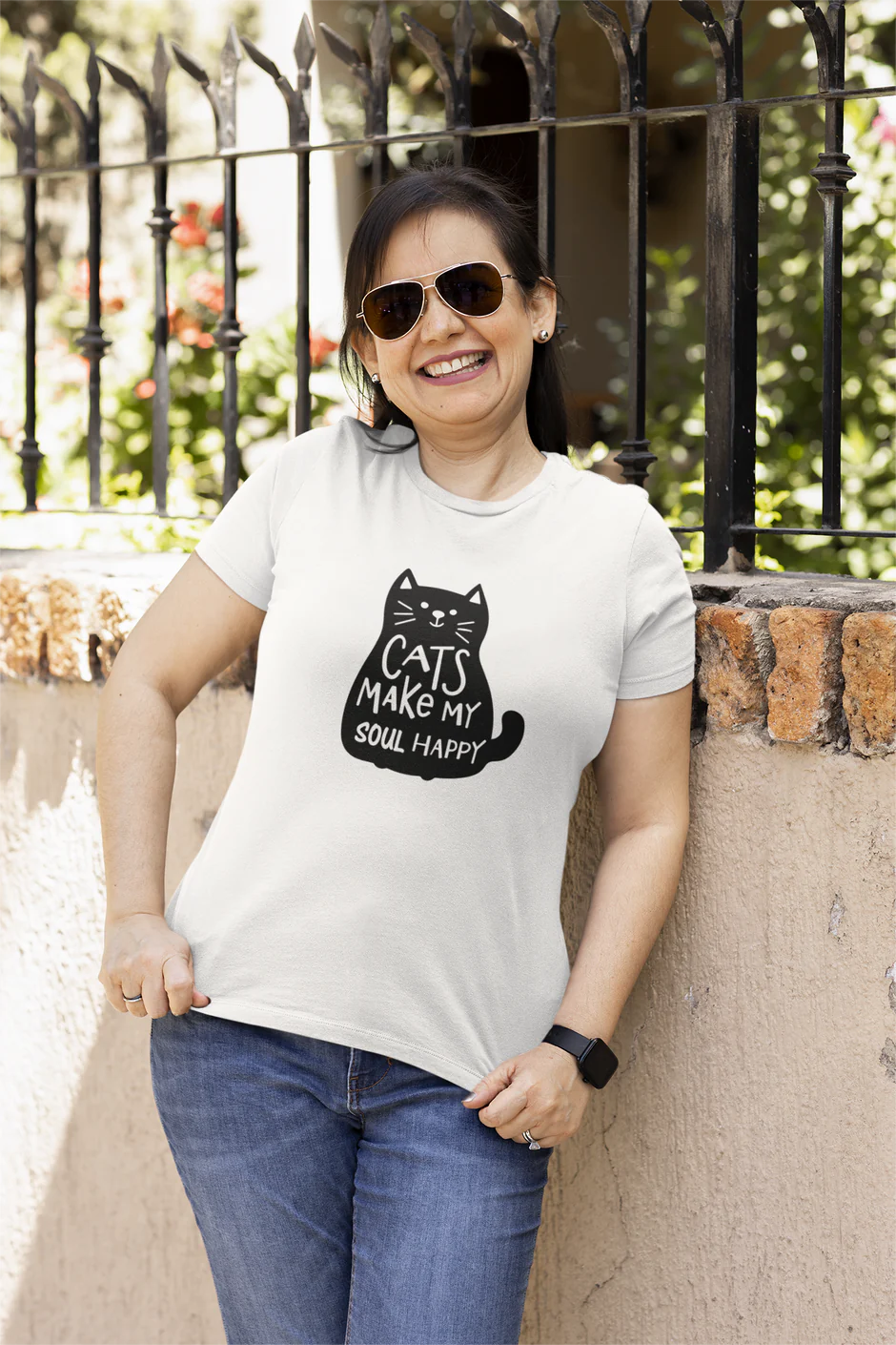 T-shirtfor cat lovers and cat moms. Perfect gift for cat ladies