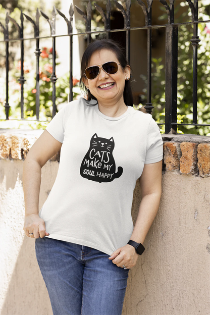 T-shirtfor cat lovers and cat moms. Perfect gift for cat ladies