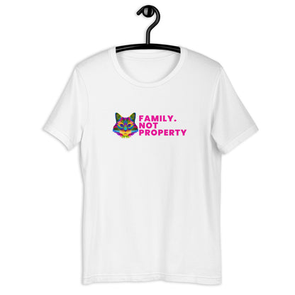 t-shirt for cat lovers, cat dad and cat mom. perfect gift for cat lovers