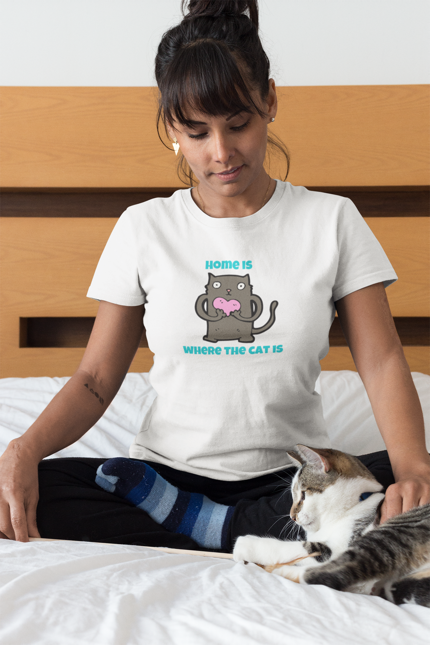 t-shirt for cat lovers and cat moms. Perfect gift for cat ladies